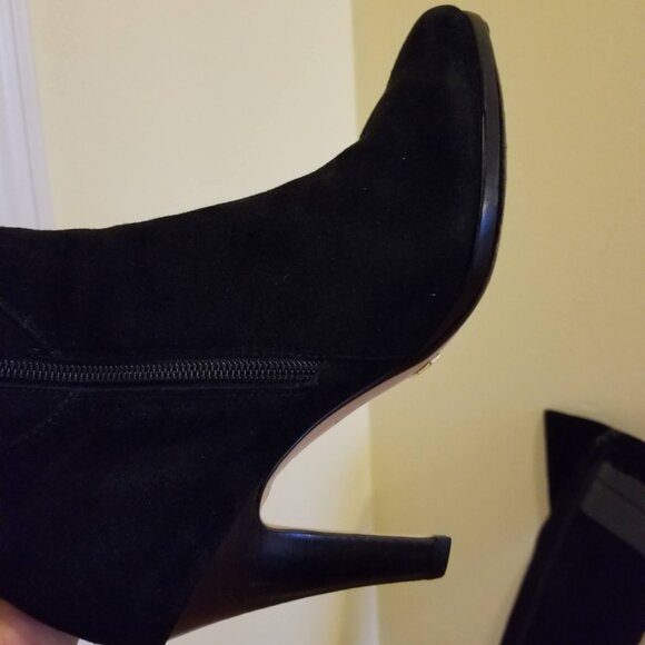 Cole Haan Air Sierra Tall Boots - Black Suede and Patent Leather Size 8 - Picture 7 of 16